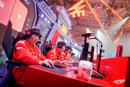 球队运转的 球队运转的